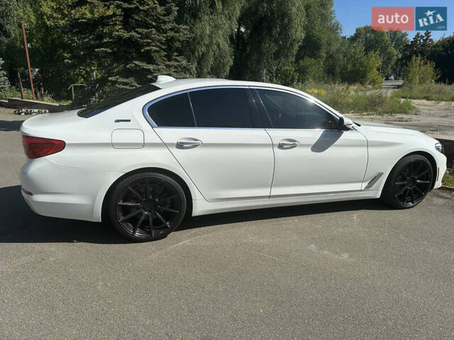 Білий БМВ 5 Серія, об'ємом двигуна 2 л та пробігом 118 тис. км за 28500 $, фото 6 на Automoto.ua