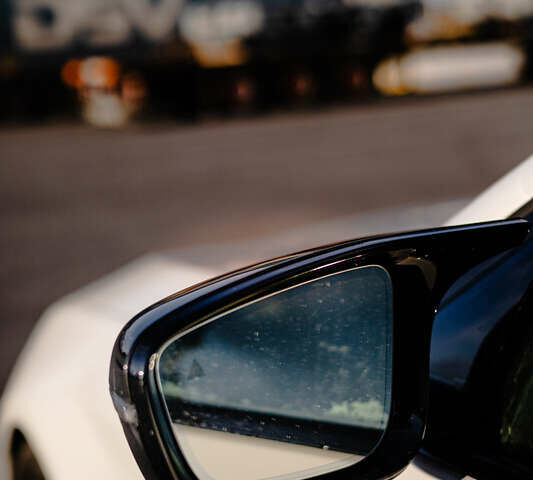 Белый БМВ 5 Серия, объемом двигателя 4.39 л и пробегом 103 тыс. км за 36000 $, фото 14 на Automoto.ua