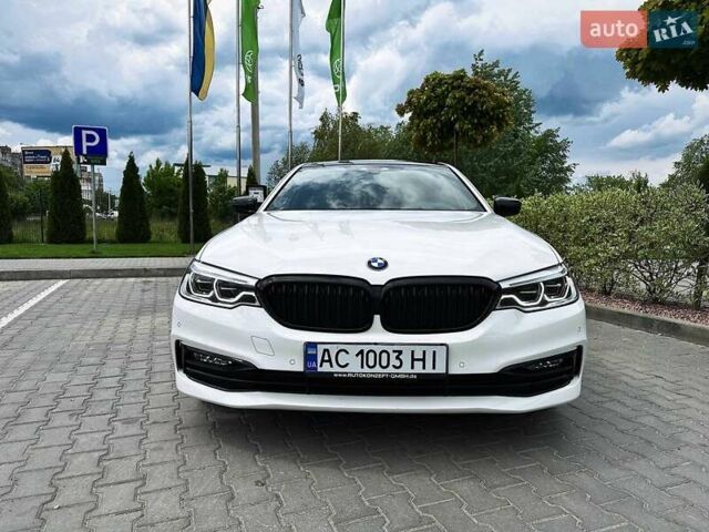 Белый БМВ 5 Серия, объемом двигателя 2 л и пробегом 77 тыс. км за 27000 $, фото 1 на Automoto.ua
