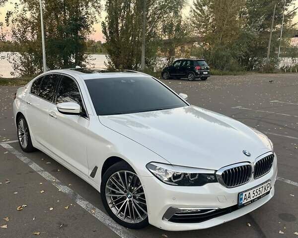 Белый БМВ 5 Серия, объемом двигателя 2 л и пробегом 140 тыс. км за 35000 $, фото 2 на Automoto.ua