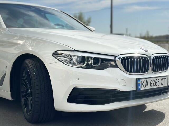 Белый БМВ 5 Серия, объемом двигателя 2 л и пробегом 90 тыс. км за 24000 $, фото 5 на Automoto.ua