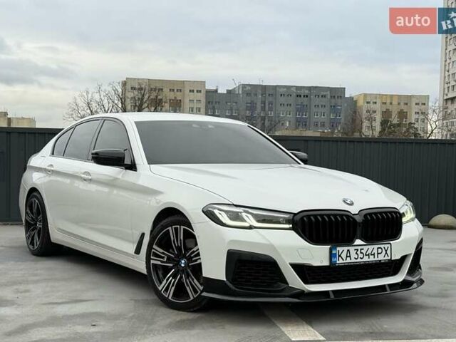 Белый БМВ 5 Серия, объемом двигателя 2 л и пробегом 229 тыс. км за 30000 $, фото 5 на Automoto.ua