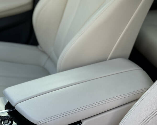 Белый БМВ 5 Серия, объемом двигателя 2 л и пробегом 215 тыс. км за 22950 $, фото 29 на Automoto.ua