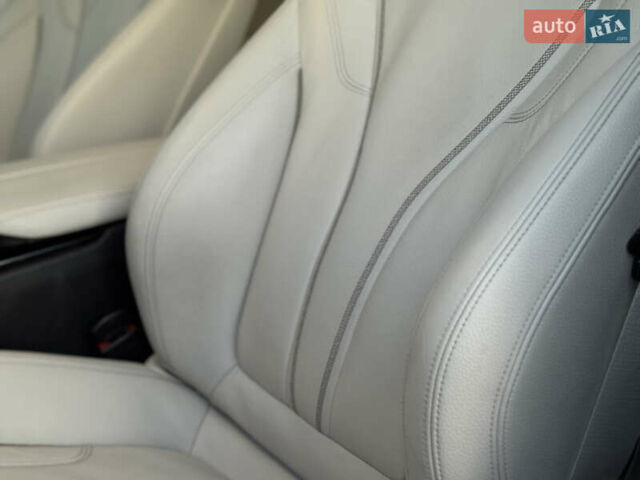 Белый БМВ 5 Серия, объемом двигателя 2 л и пробегом 70 тыс. км за 28888 $, фото 71 на Automoto.ua