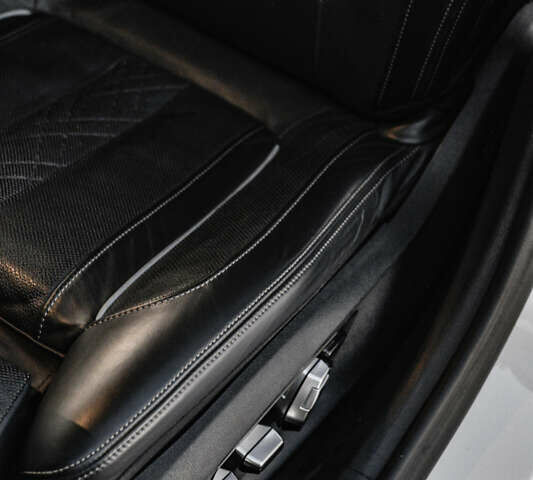 Белый БМВ 5 Серия, объемом двигателя 2 л и пробегом 175 тыс. км за 30000 $, фото 18 на Automoto.ua