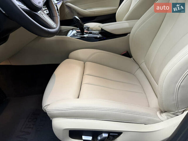 Білий БМВ 5 Серія, об'ємом двигуна 2 л та пробігом 74 тис. км за 29900 $, фото 18 на Automoto.ua