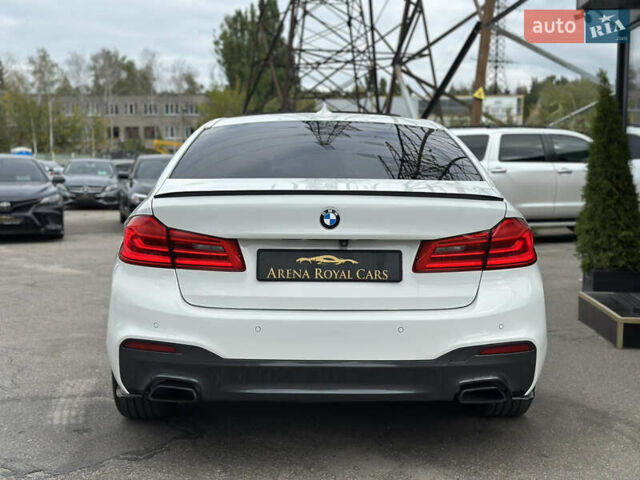 Белый БМВ 5 Серия, объемом двигателя 3 л и пробегом 99 тыс. км за 33500 $, фото 10 на Automoto.ua
