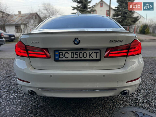 Белый БМВ 5 Серия, объемом двигателя 2 л и пробегом 215 тыс. км за 22950 $, фото 15 на Automoto.ua