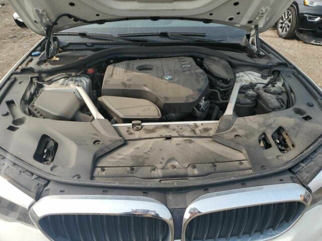 Білий БМВ 5 Серія, об'ємом двигуна 2 л та пробігом 104 тис. км за 9600 $, фото 10 на Automoto.ua