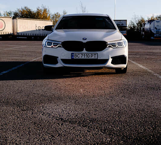 Белый БМВ 5 Серия, объемом двигателя 4.39 л и пробегом 103 тыс. км за 36000 $, фото 1 на Automoto.ua