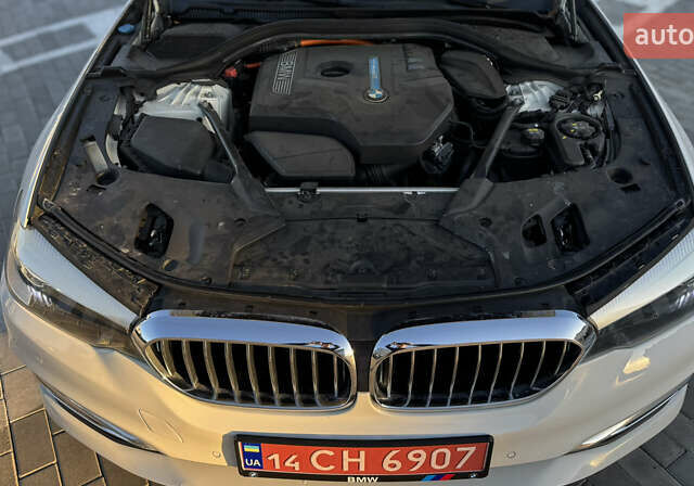 Білий БМВ 5 Серія, об'ємом двигуна 2 л та пробігом 257 тис. км за 20999 $, фото 90 на Automoto.ua