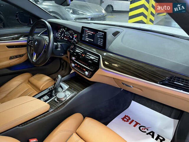 Белый БМВ 5 Серия, объемом двигателя 2 л и пробегом 93 тыс. км за 27700 $, фото 32 на Automoto.ua