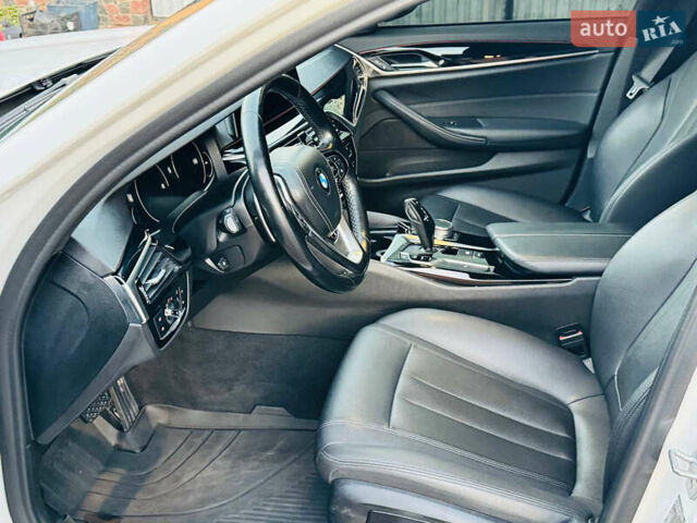 Белый БМВ 5 Серия, объемом двигателя 2 л и пробегом 220 тыс. км за 25800 $, фото 50 на Automoto.ua