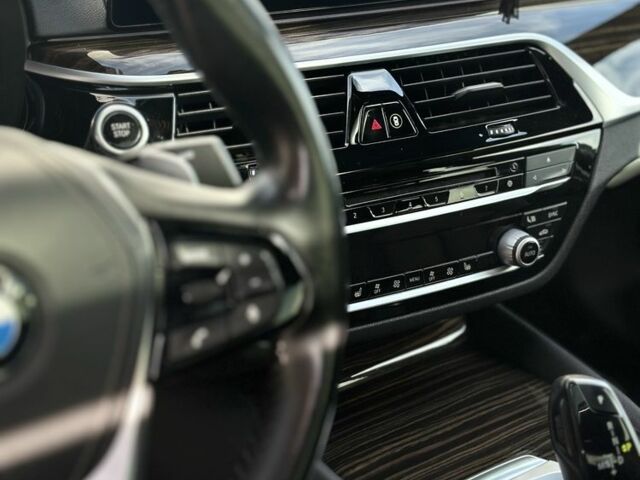 Белый БМВ 5 Серия, объемом двигателя 2 л и пробегом 90 тыс. км за 24000 $, фото 21 на Automoto.ua