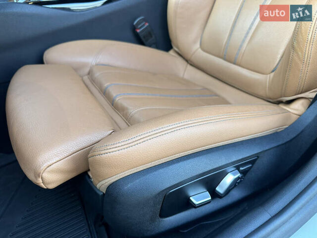 Белый БМВ 5 Серия, объемом двигателя 2 л и пробегом 108 тыс. км за 29500 $, фото 15 на Automoto.ua