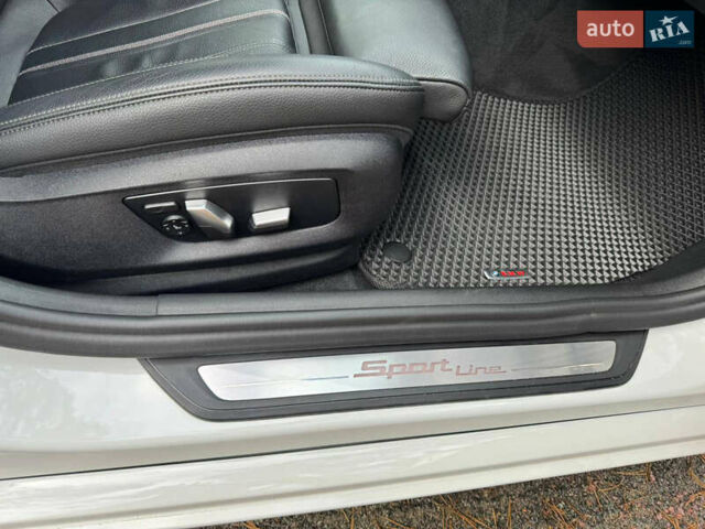 БМВ 5 Серия 2018 в Буче на Automoto.ua Белый БМВ 5 Серия, объемом двигателя 2.99 л и пробегом 108 тыс. км за 45000 $, фото 7 на Automoto.ua