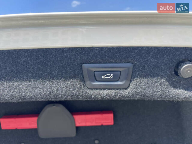 Белый БМВ 5 Серия, объемом двигателя 3 л и пробегом 180 тыс. км за 33900 $, фото 24 на Automoto.ua