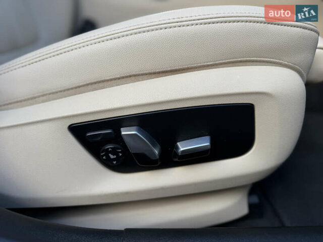 Білий БМВ 5 Серія, об'ємом двигуна 2 л та пробігом 215 тис. км за 22950 $, фото 54 на Automoto.ua