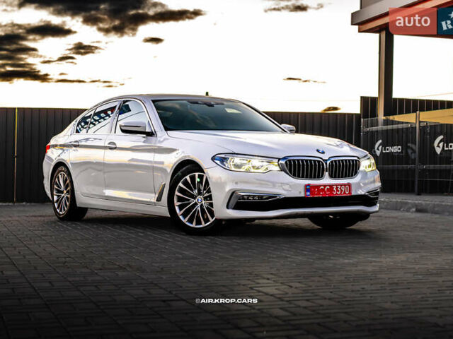 Белый БМВ 5 Серия, объемом двигателя 2 л и пробегом 175 тыс. км за 30000 $, фото 1 на Automoto.ua