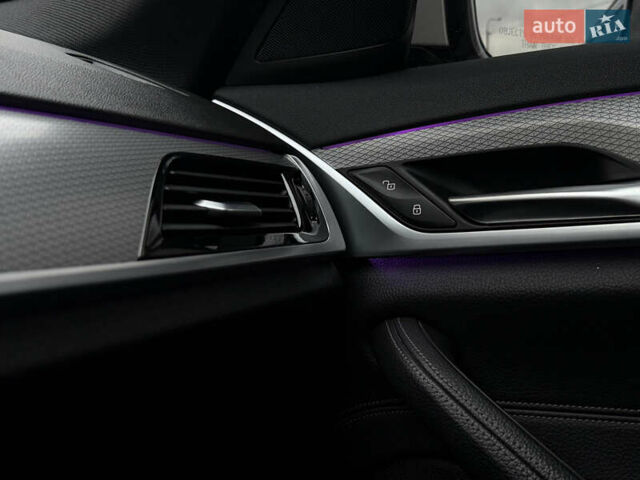 Білий БМВ 5 Серія, об'ємом двигуна 3 л та пробігом 39 тис. км за 38500 $, фото 33 на Automoto.ua