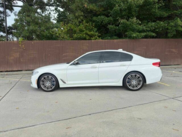 Белый БМВ 5 Серия, объемом двигателя 4.4 л и пробегом 39 тыс. км за 16000 $, фото 3 на Automoto.ua