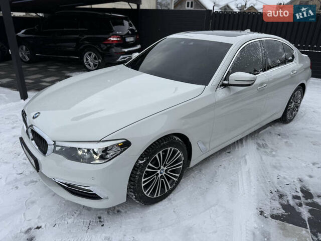 Білий БМВ 5 Серія, об'ємом двигуна 2 л та пробігом 215 тис. км за 22950 $, фото 21 на Automoto.ua