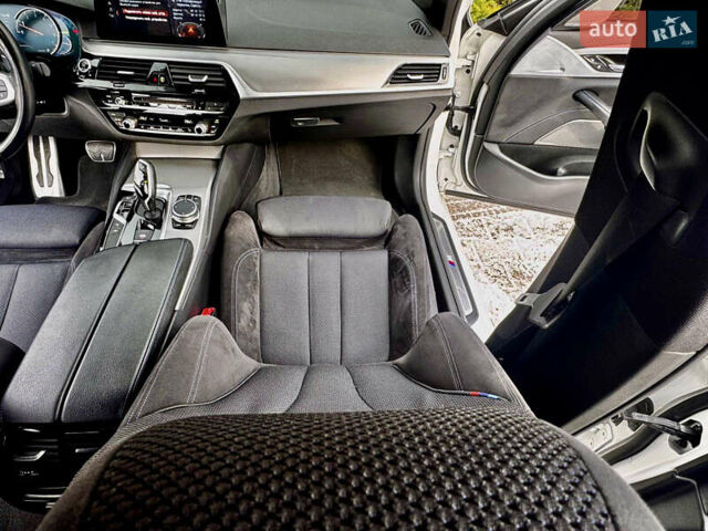 Белый БМВ 5 Серия, объемом двигателя 2 л и пробегом 169 тыс. км за 26500 $, фото 87 на Automoto.ua