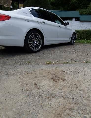 Белый БМВ 5 Серия, объемом двигателя 2 л и пробегом 168 тыс. км за 25100 $, фото 5 на Automoto.ua