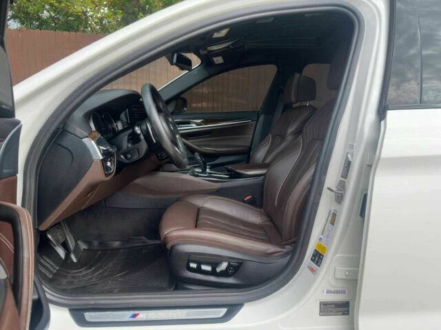 Белый БМВ 5 Серия, объемом двигателя 4.4 л и пробегом 39 тыс. км за 16000 $, фото 12 на Automoto.ua