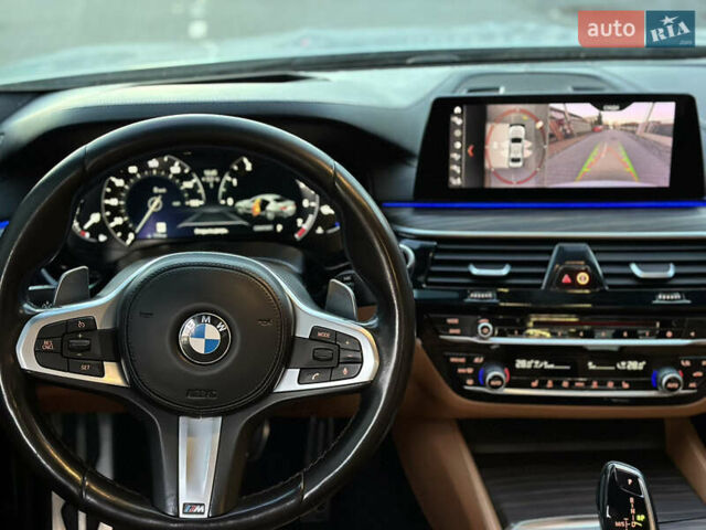 Белый БМВ 5 Серия, объемом двигателя 3 л и пробегом 204 тыс. км за 27500 $, фото 24 на Automoto.ua