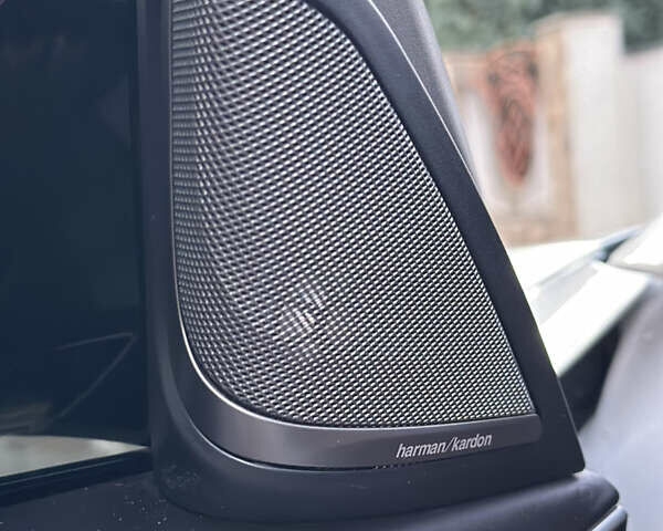 Белый БМВ 5 Серия, объемом двигателя 3 л и пробегом 204 тыс. км за 27500 $, фото 25 на Automoto.ua