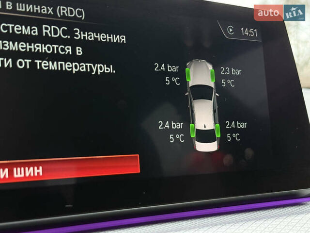 Білий БМВ 5 Серія, об'ємом двигуна 3 л та пробігом 39 тис. км за 38500 $, фото 32 на Automoto.ua