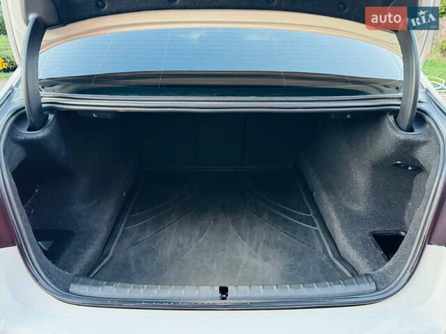 Белый БМВ 5 Серия, объемом двигателя 2 л и пробегом 220 тыс. км за 25800 $, фото 20 на Automoto.ua