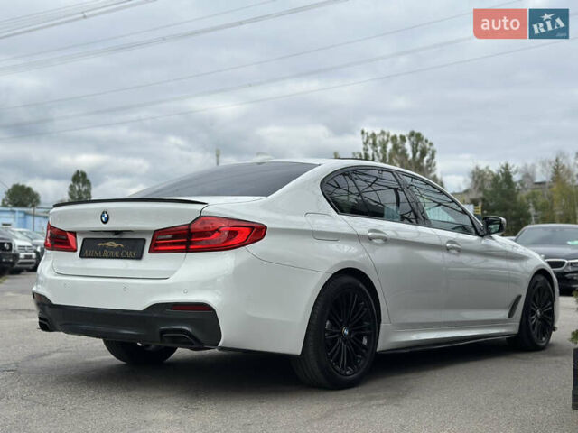 Белый БМВ 5 Серия, объемом двигателя 3 л и пробегом 99 тыс. км за 33500 $, фото 9 на Automoto.ua