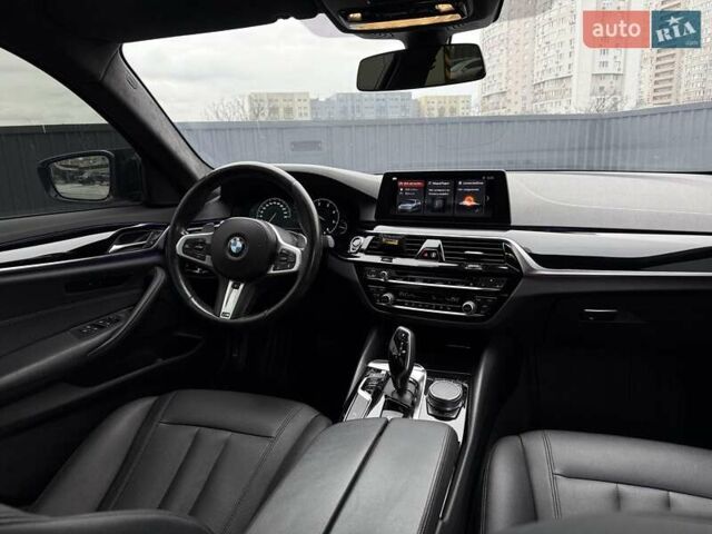 Белый БМВ 5 Серия, объемом двигателя 2 л и пробегом 229 тыс. км за 30000 $, фото 69 на Automoto.ua