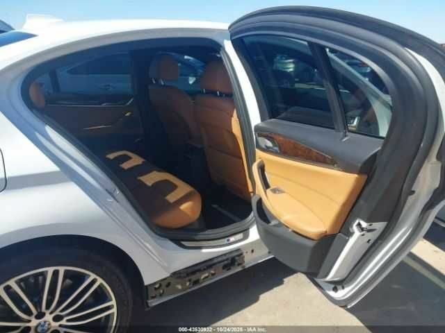 Белый БМВ 5 Серия, объемом двигателя 2 л и пробегом 59 тыс. км за 7000 $, фото 7 на Automoto.ua