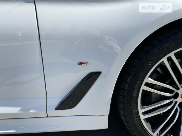 Белый БМВ 5 Серия, объемом двигателя 3 л и пробегом 35 тыс. км за 38000 $, фото 12 на Automoto.ua