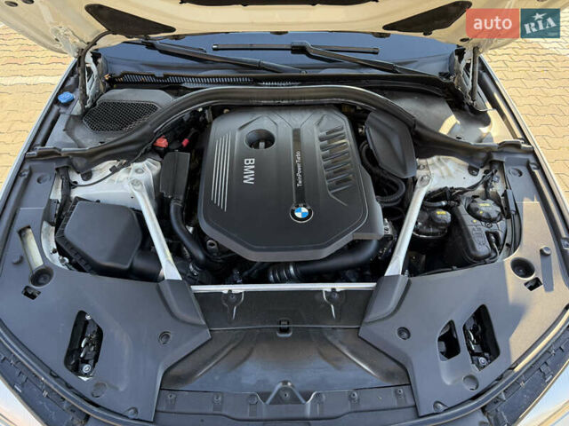 Білий БМВ 5 Серія, об'ємом двигуна 3 л та пробігом 83 тис. км за 34500 $, фото 19 на Automoto.ua