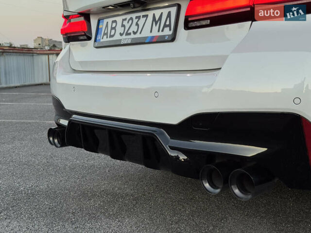 Белый БМВ 5 Серия, объемом двигателя 2 л и пробегом 70 тыс. км за 28888 $, фото 45 на Automoto.ua