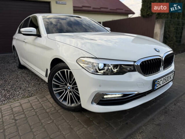 Белый БМВ 5 Серия, объемом двигателя 2 л и пробегом 215 тыс. км за 22950 $, фото 2 на Automoto.ua