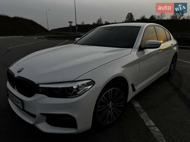 Белый БМВ 5 Серия, объемом двигателя 2 л и пробегом 155 тыс. км за 30499 $, фото 7 на Automoto.ua