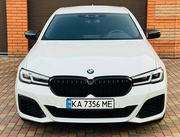Белый БМВ 5 Серия, объемом двигателя 2 л и пробегом 220 тыс. км за 25800 $, фото 1 на Automoto.ua