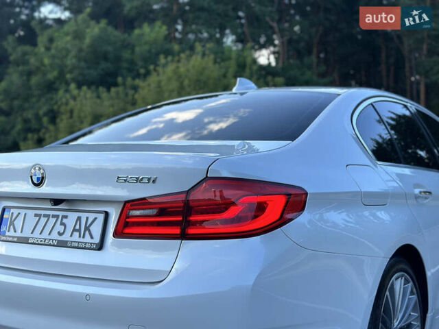 Белый БМВ 5 Серия, объемом двигателя 2 л и пробегом 108 тыс. км за 29500 $, фото 9 на Automoto.ua