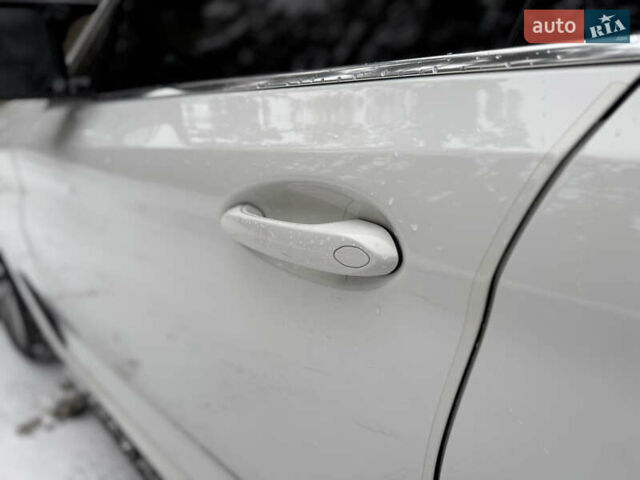 Білий БМВ 5 Серія, об'ємом двигуна 2 л та пробігом 122 тис. км за 28300 $, фото 21 на Automoto.ua