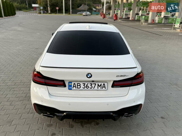 Белый БМВ 5 Серия, объемом двигателя 2 л и пробегом 137 тыс. км за 31500 $, фото 34 на Automoto.ua