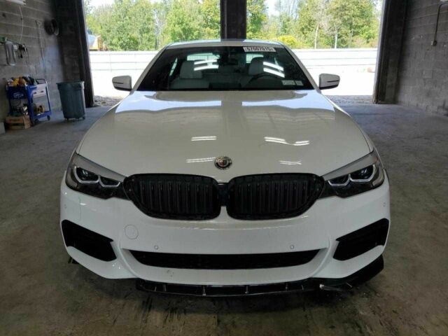 Белый БМВ 5 Серия, объемом двигателя 0 л и пробегом 76 тыс. км за 9999 $, фото 4 на Automoto.ua