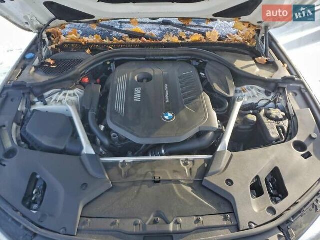 Белый БМВ 5 Серия, объемом двигателя 3 л и пробегом 26 тыс. км за 8500 $, фото 10 на Automoto.ua