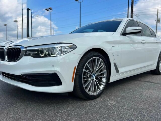 Белый БМВ 5 Серия, объемом двигателя 2 л и пробегом 40 тыс. км за 24200 $, фото 2 на Automoto.ua