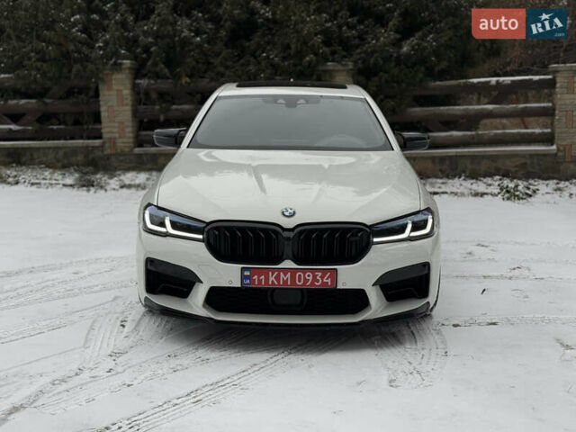 Білий БМВ 5 Серія, об'ємом двигуна 2 л та пробігом 122 тис. км за 28300 $, фото 1 на Automoto.ua