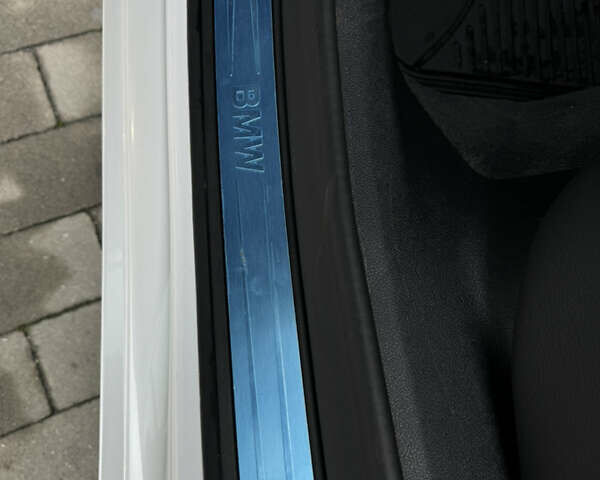 Белый БМВ 5 Серия, объемом двигателя 2 л и пробегом 111 тыс. км за 32500 $, фото 36 на Automoto.ua